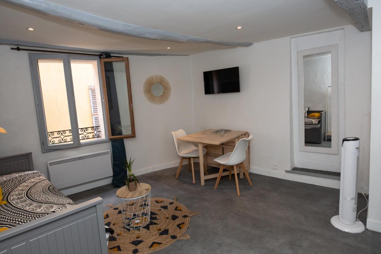 Studio Cosy Dans Centre Historique Avec Parking Appartement Grasse Buitenkant foto